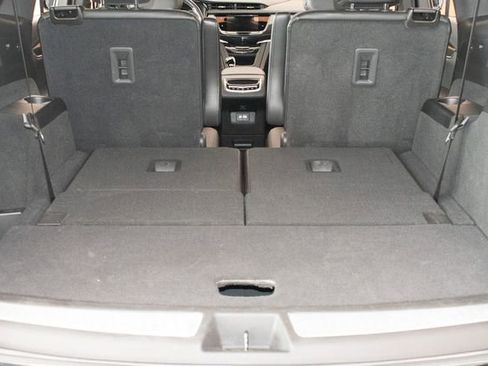 Used 2023 Cadillac XT6 Sport w/ LPO, Floor Liner Package AWD/4WD image 15