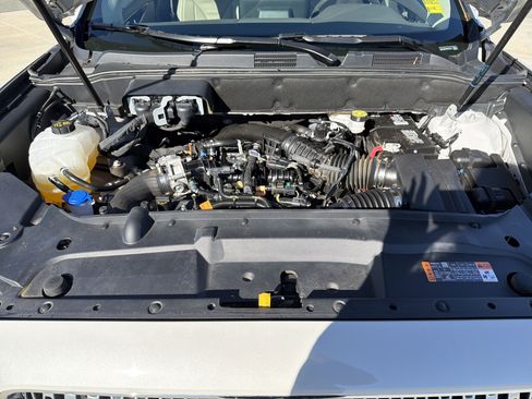 Used 2023 Lincoln Nautilus Reserve w/ Equipment Group 202A image 34