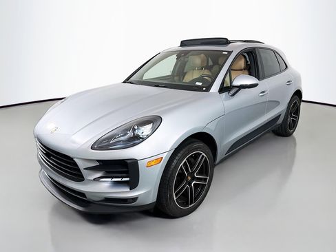 Used 2020 Porsche Macan image 3