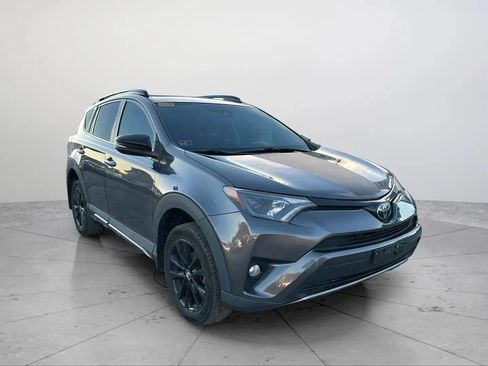 Used 2018 Toyota RAV4 Adventure image 16