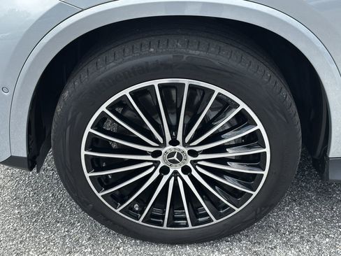 Certified 2024 Mercedes-Benz GLC 300 image 13