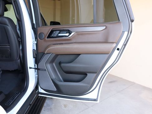 Used 2026 GMC Yukon Denali Ultimate image 47