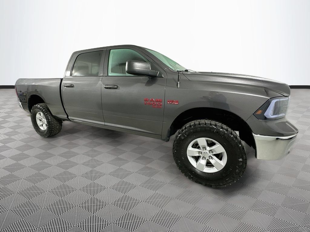 Used 2019 RAM 1500 Classic SLT AWD/4WD image 8