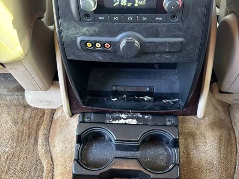 Used 2012 Cadillac Escalade ESV Luxury image 15