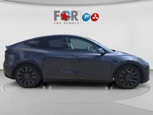 Used 2021 Tesla Model Y Performance AWD/4WD image 6