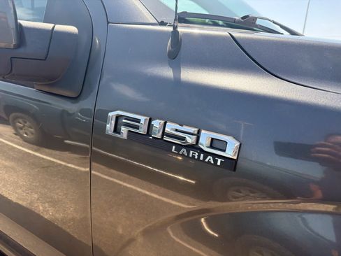 Used 2017 Ford F150 Lariat w/ Equipment Group 502A Luxury AWD/4WD image 5