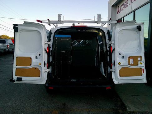 Used 2017 Ford Transit Connect XL image 7