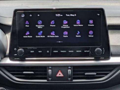 Certified 2024 Kia Forte GT-Line w/ GT-Line Premium Package FWD image 21