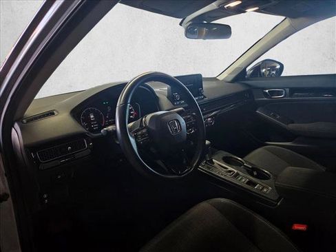 Used 2024 Honda Civic EX image 9