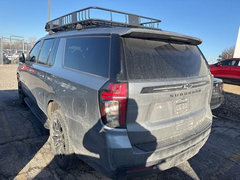 Certified 2023 Chevrolet Suburban RST w/ Luxury Package image 5