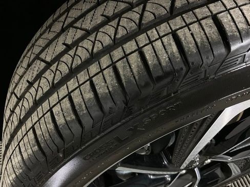 Used 2025 Lincoln Corsair Reserve image 41