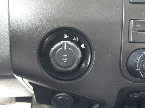 Used 2015 Ford F350 XL image 21