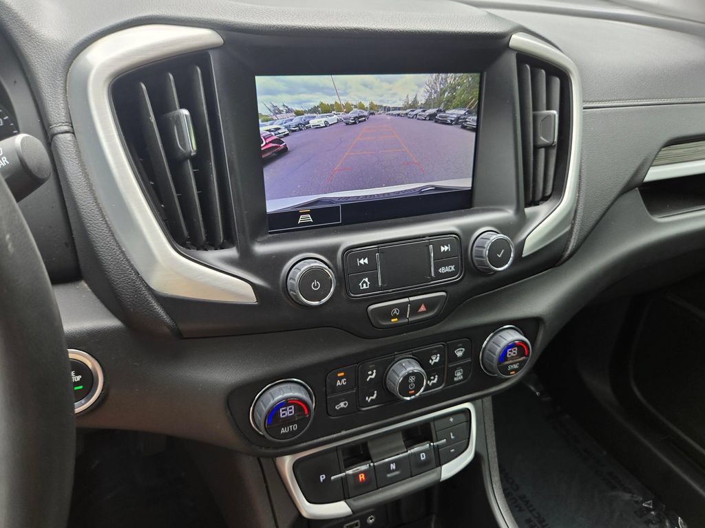 Used 2024 GMC Terrain SLT AWD/4WD image 29