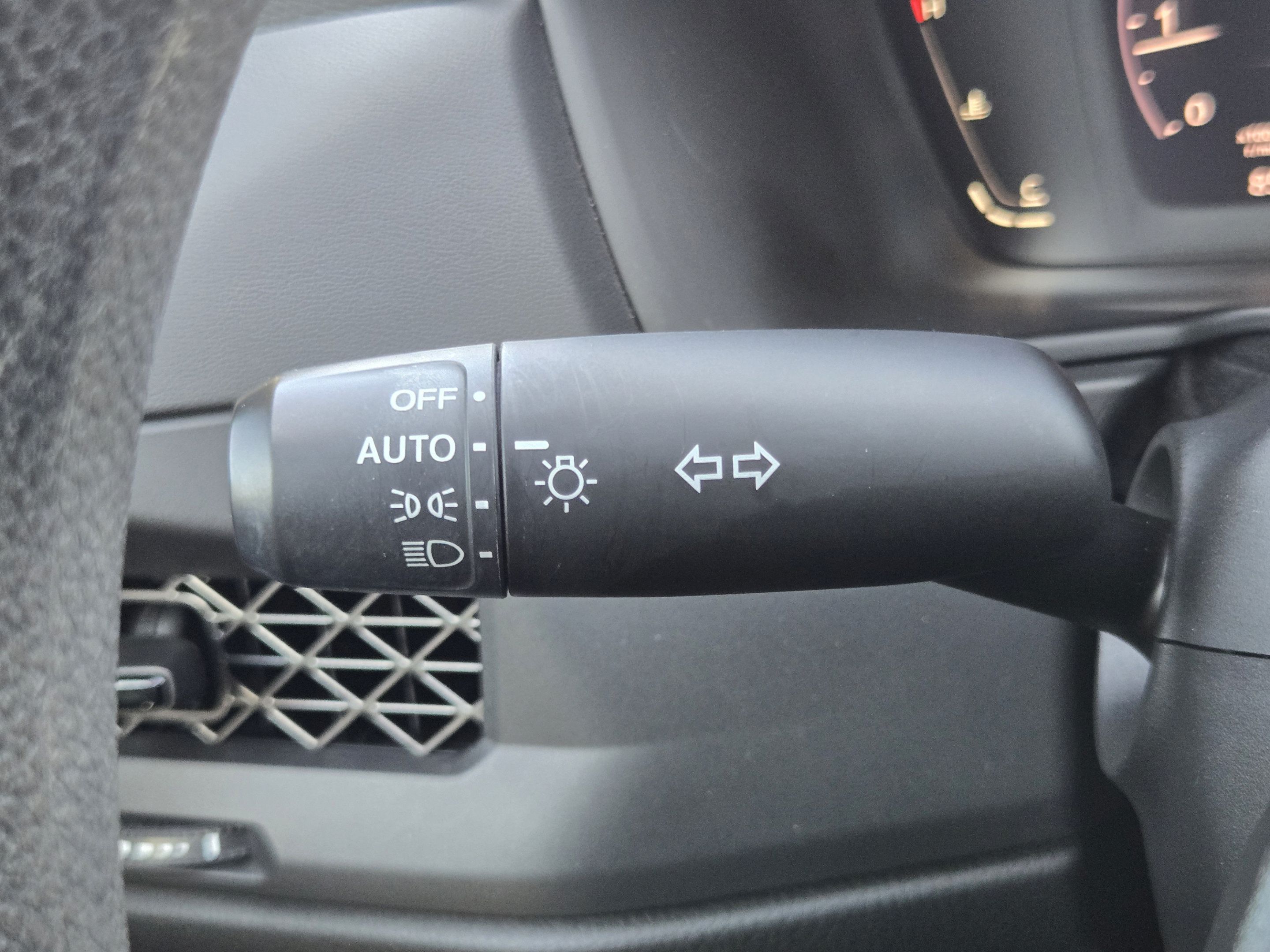 Certified 2024 Honda Accord LX image 18