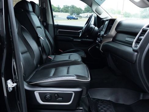 Used 2022 RAM 1500 Laramie AWD/4WD image 24