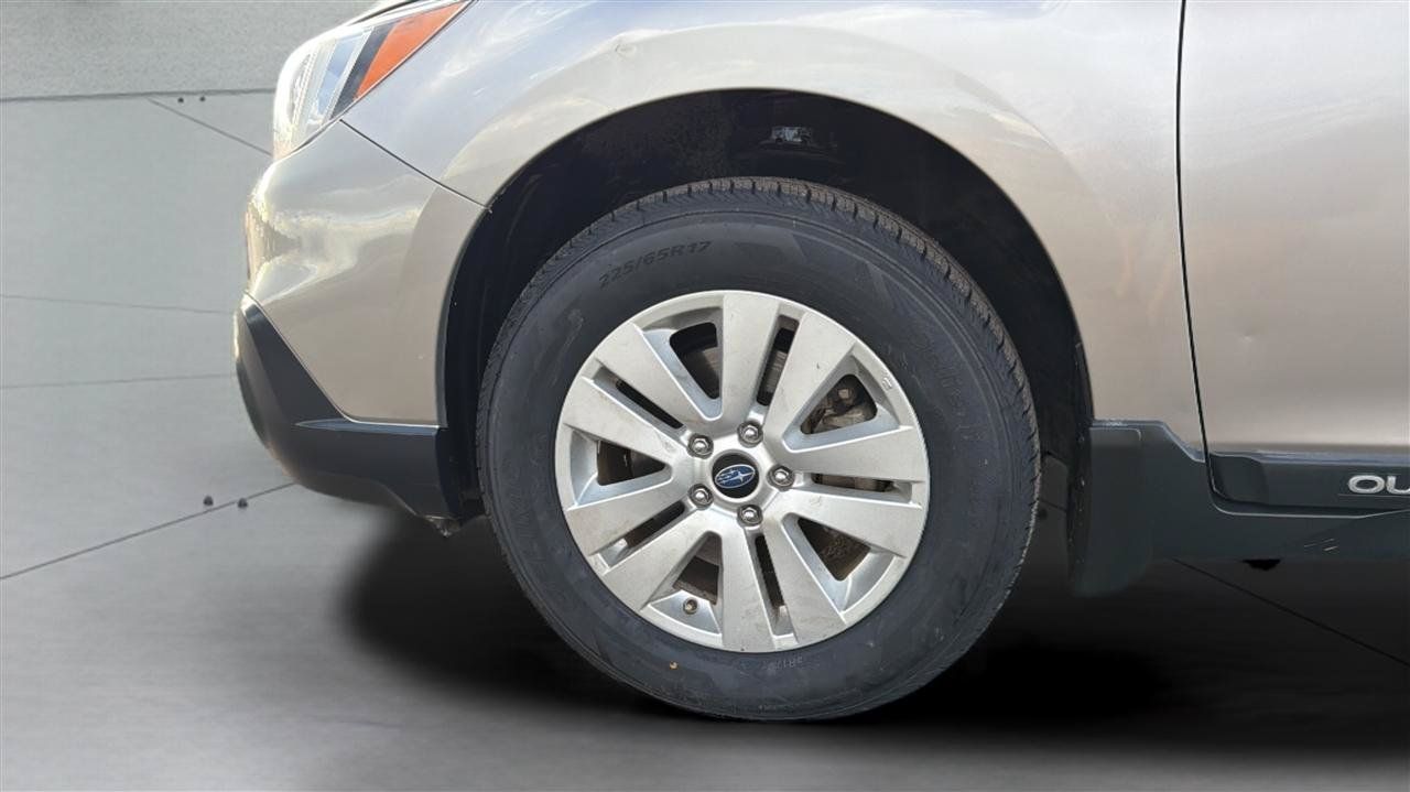 Used 2015 Subaru Outback 2.5i Premium w/ Popular Package #2 AWD/4WD image 32