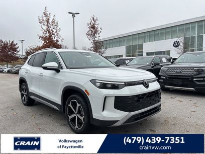 New 2025 Volkswagen Tiguan SE