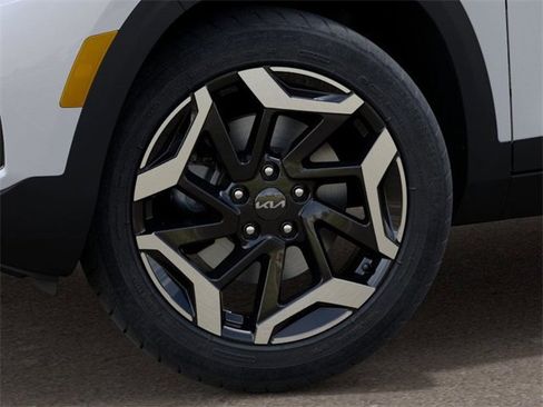 New 2024 Kia Seltos SX w/ SX Sunroof Package image 9