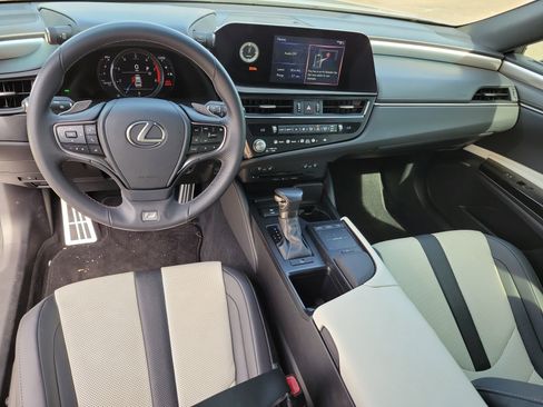 Used 2022 Lexus ES 350 F Sport w/ Accessory Package 2 image 8