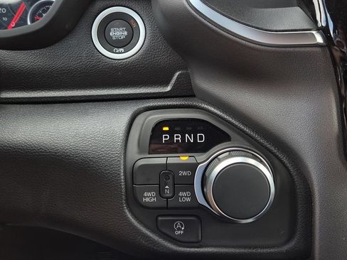 New 2026 RAM 1500 Express AWD/4WD image 15