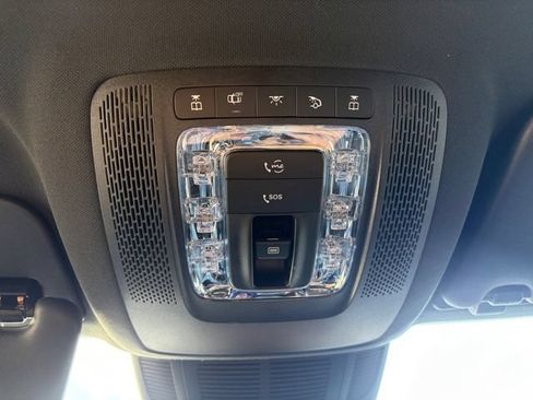Used 2025 Mercedes-Benz GLS 450 4MATIC image 25