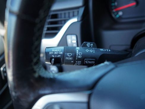 Used 2018 Chevrolet Tahoe LT image 29