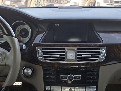 Used 2014 Mercedes-Benz CLS 550 image 20