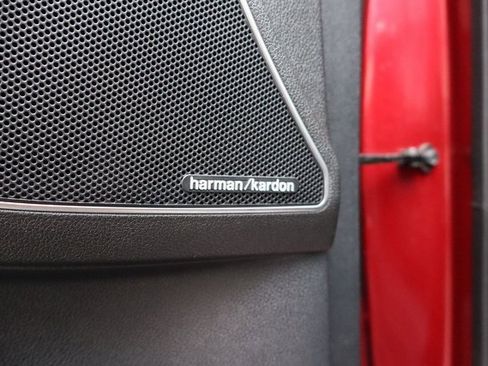 Used 2020 Kia Sorento SX image 11