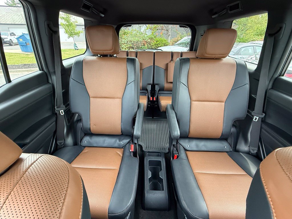 Used 2026 Lexus GX 550 w/ Accessory Package (2T) AWD/4WD image 44