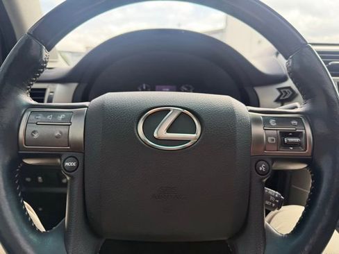 Used 2014 Lexus GX 460 Luxury image 20