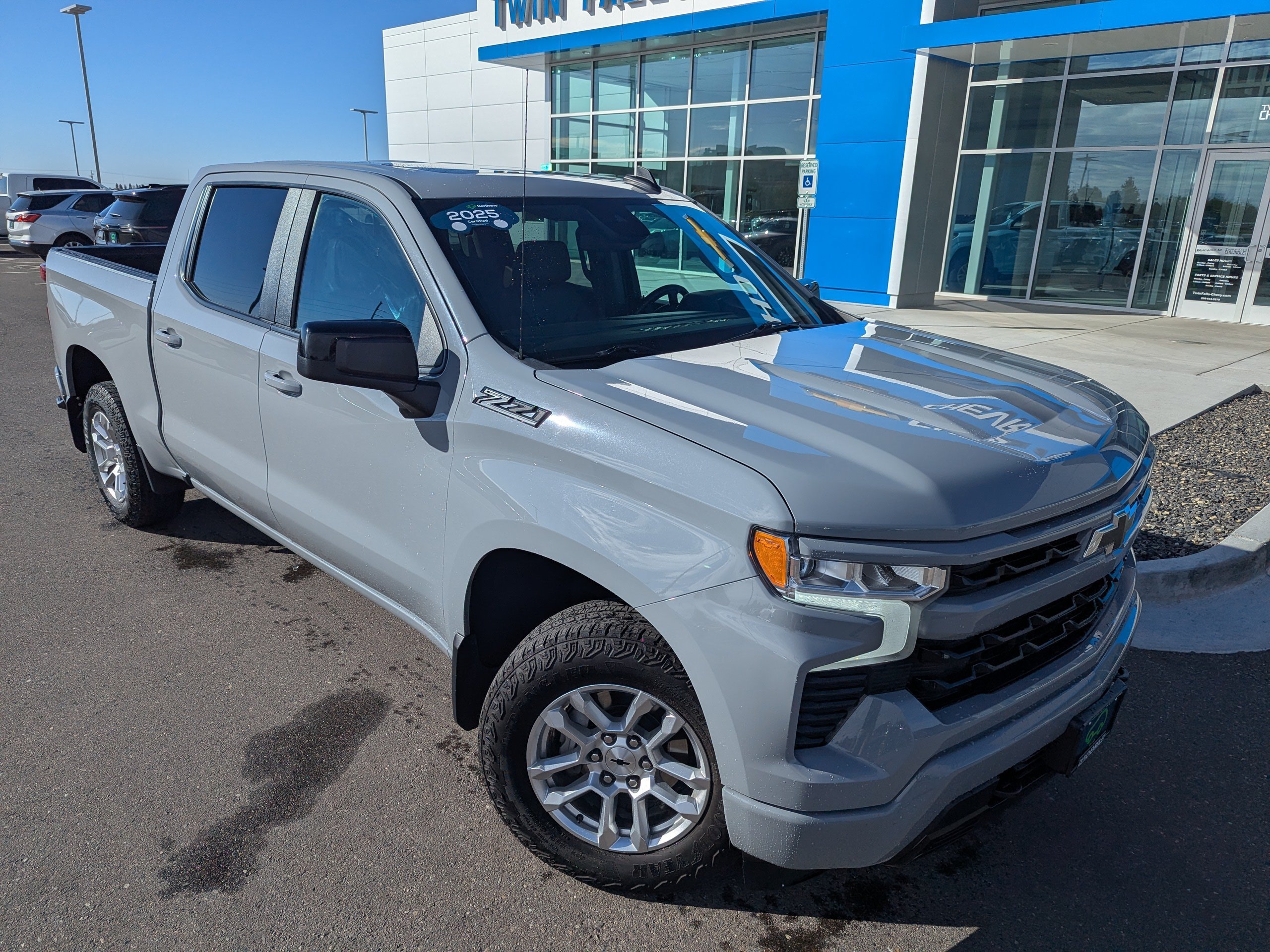 Certified 2025 Chevrolet Silverado 1500 RST w/ Convenience Package II AWD/4WD image 3