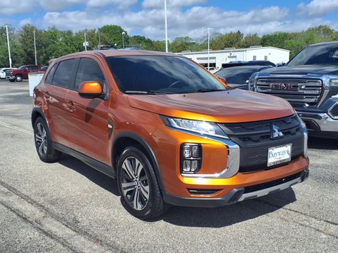 Used 2020 Mitsubishi Outlander Sport ES image 21