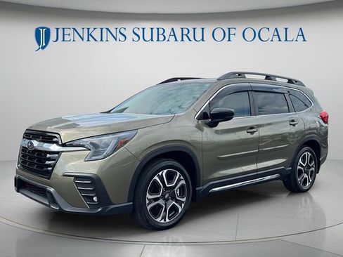Used 2024 Subaru Ascent Limited w/ Technology Package AWD/4WD image 7