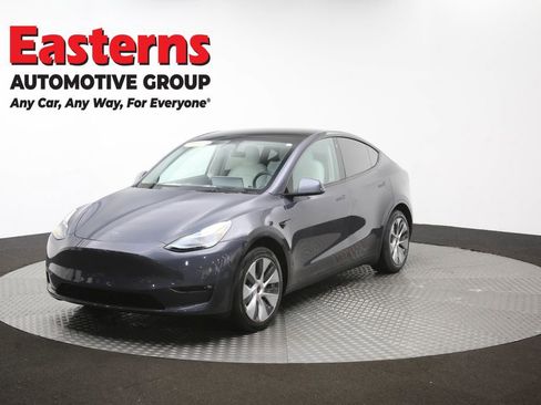 Used 2023 Tesla Model Y Long Range AWD/4WD image 51