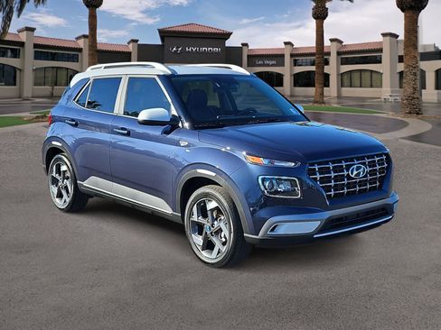New 2026 Hyundai Venue SEL FWD image 2