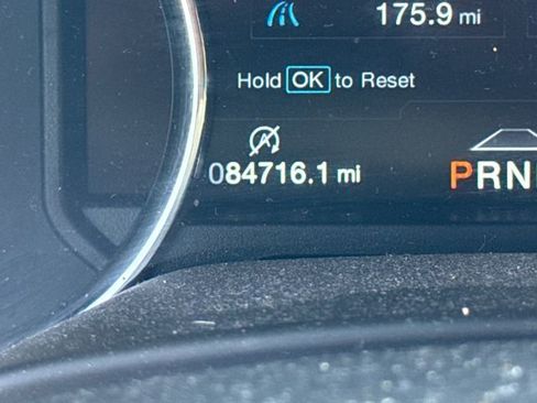 Used 2019 Ford F150 Lariat w/ Equipment Group 502A Luxury AWD/4WD image 27