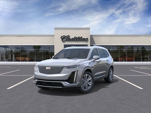 New 2025 Cadillac XT6 Premium Luxury w/ Platinum Package image 8