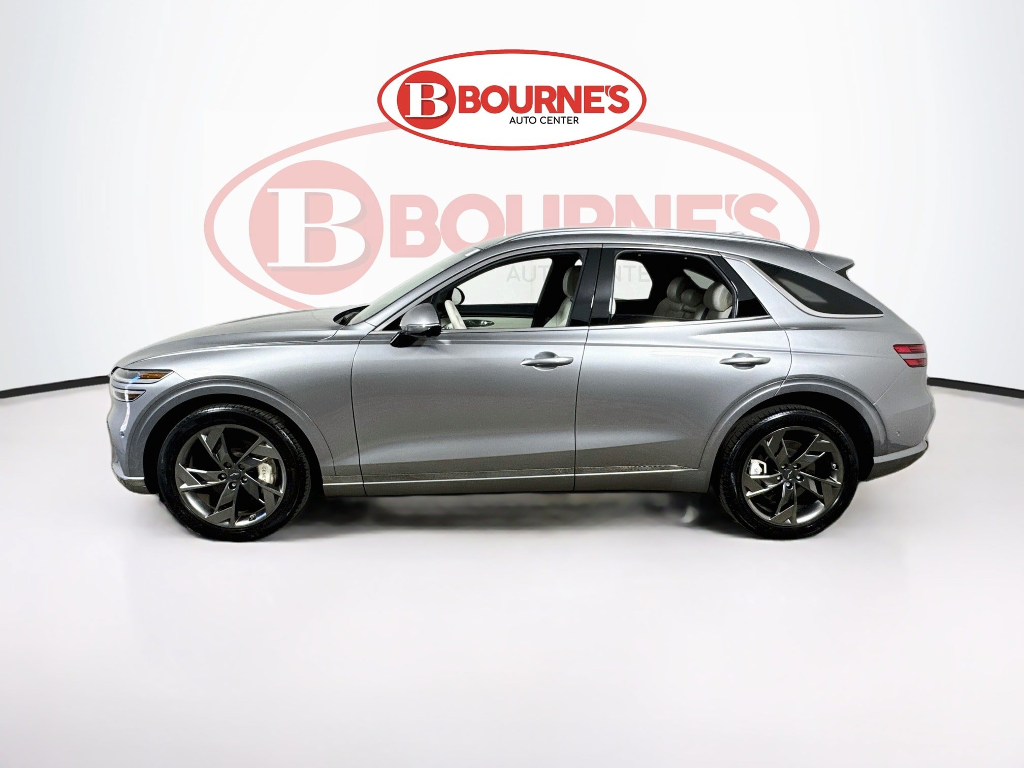 Used 2025 Genesis Electrified GV70 w/ Prestige Package AWD/4WD image 8