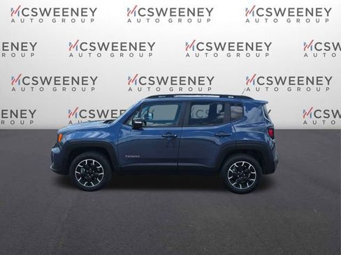 Used 2023 Jeep Renegade Latitude AWD/4WD image 2