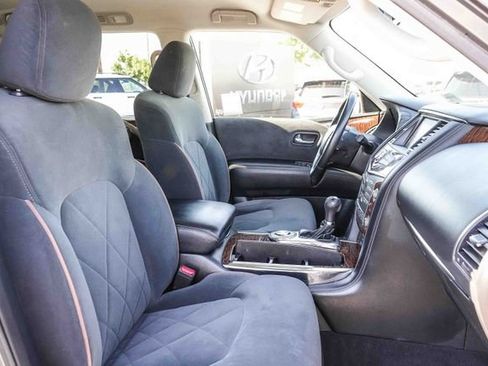 Used 2019 Nissan Armada SV w/ Driver Package RWD image 18