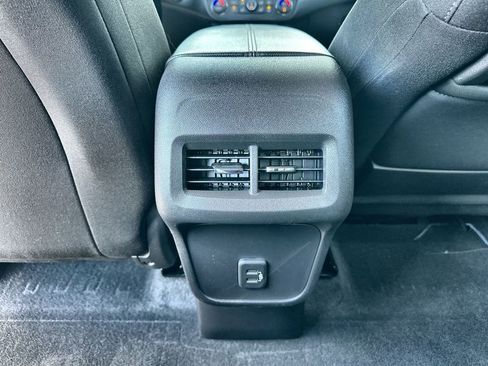 Certified 2022 GMC Terrain SLE w/ Driver Convenience Package image 21