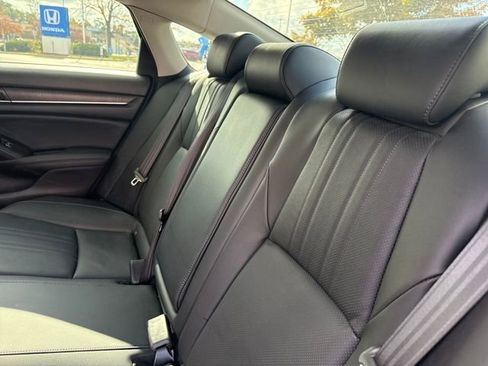 Used 2022 Honda Accord Touring image 20