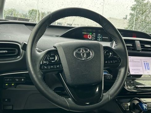 Certified 2021 Toyota Prius XLE w/ Advanced Technology Package AWD/4WD image 12