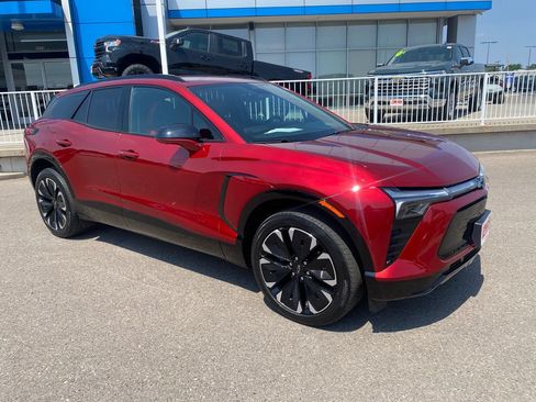 Used 2024 Chevrolet Blazer EV RS AWD/4WD image 7