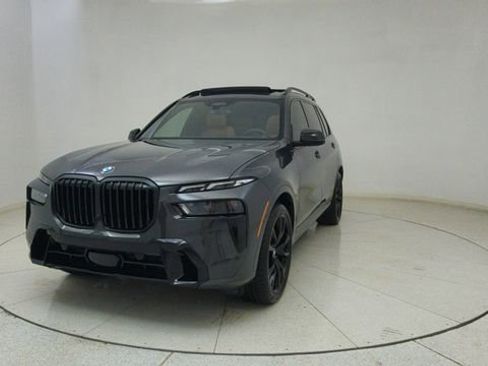 Used 2026 BMW X7 xDrive40i w/ M Sport Package AWD/4WD image 69