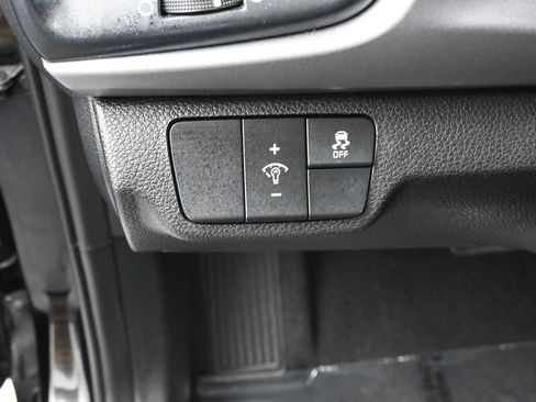 Used 2023 Kia Rio S FWD image 15