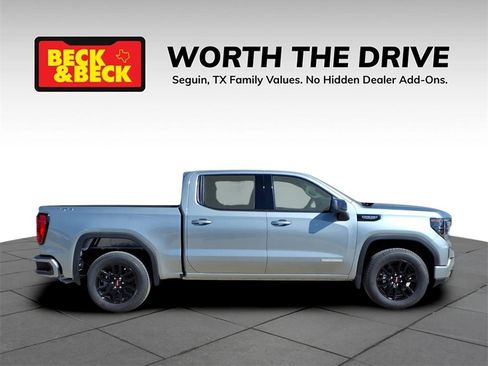 New 2026 GMC Sierra 1500 Elevation image 4