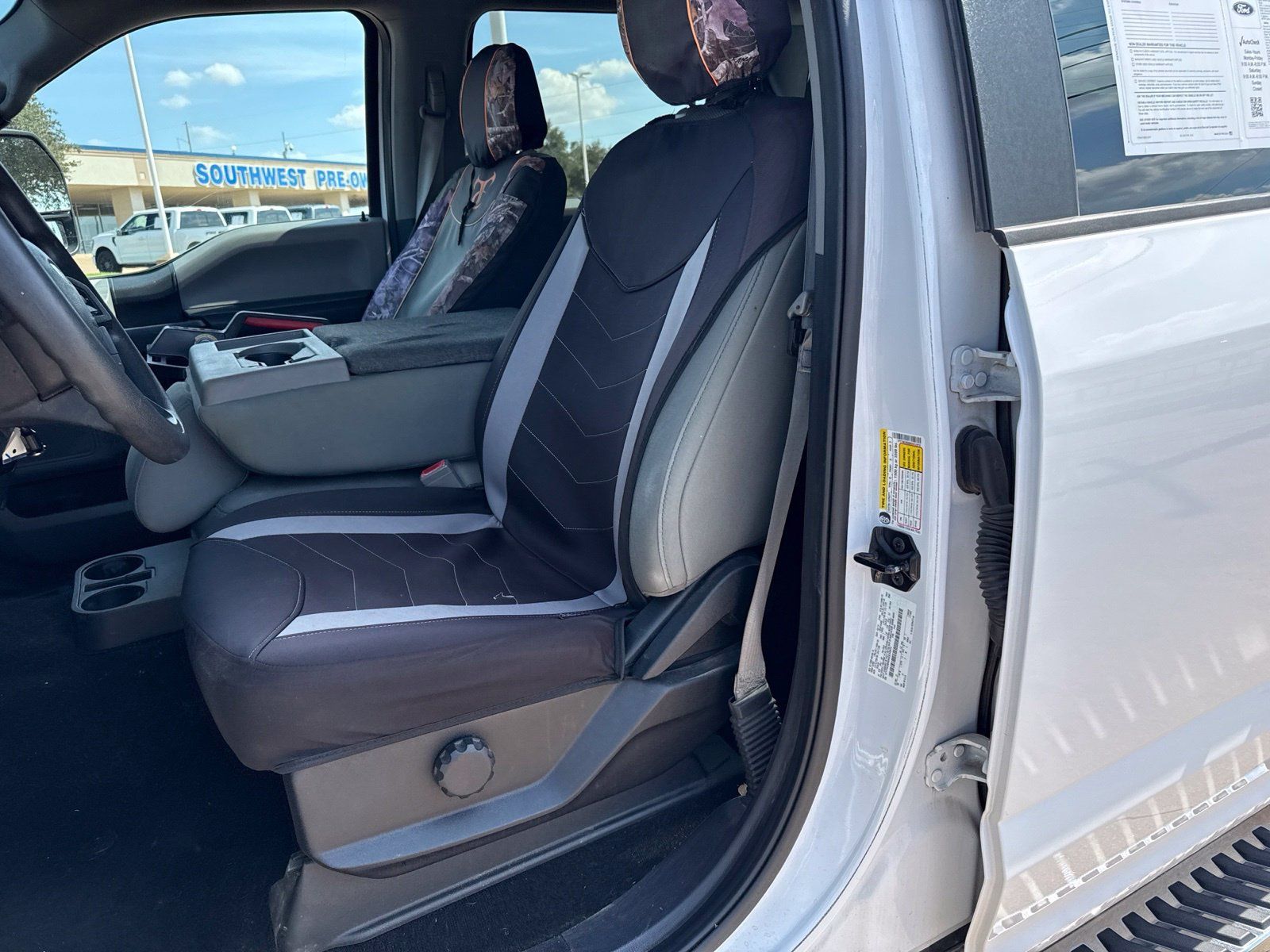 Used 2019 Ford F250 XL w/ STX Appearance Package AWD/4WD image 13