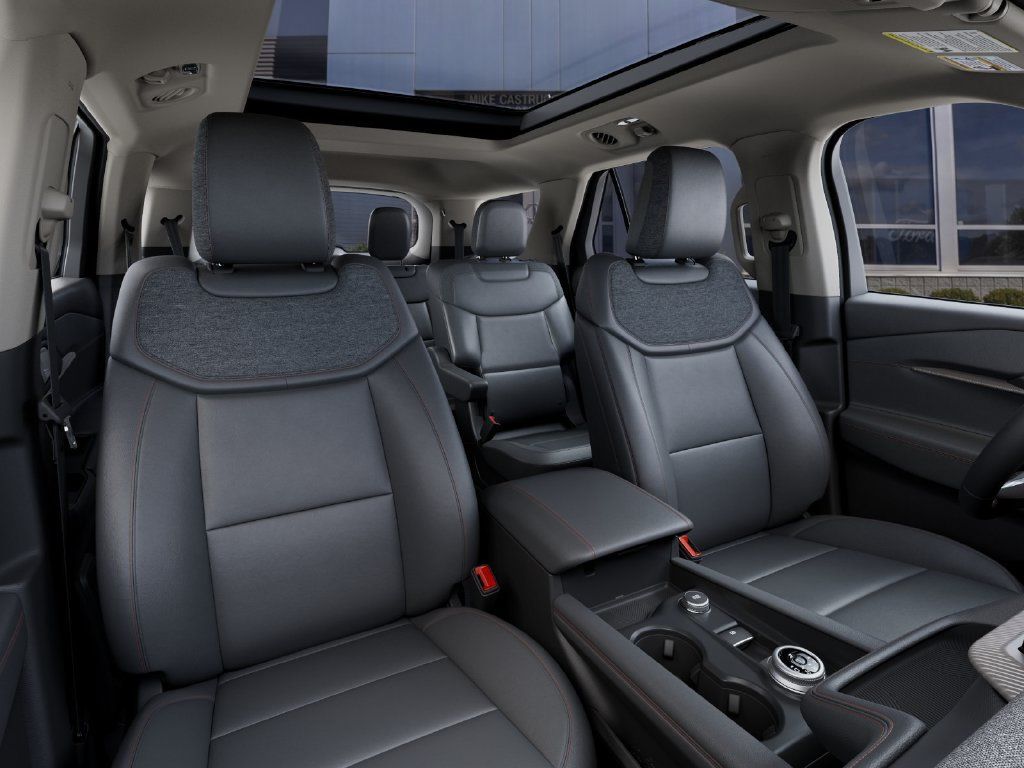 New 2027 Ford Explorer Active w/ Active Comfort Package AWD/4WD image 10