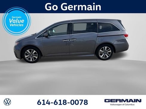 Used 2016 Honda Odyssey Touring image 2